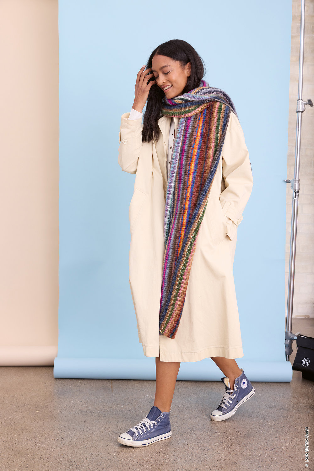 Schal, Streifen, Mehrfarbig, Trenchcoat, Sneaker