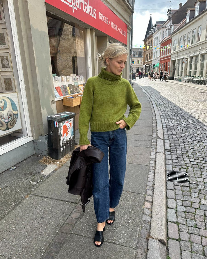 Hosen, Jeans, Strickwaren, Pullover, Person