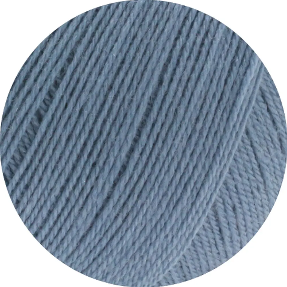Lana Grossa Cool Wool Lace aus 100% Schurwolle (Merino extrafein) in Farbe 2 Taubenblau