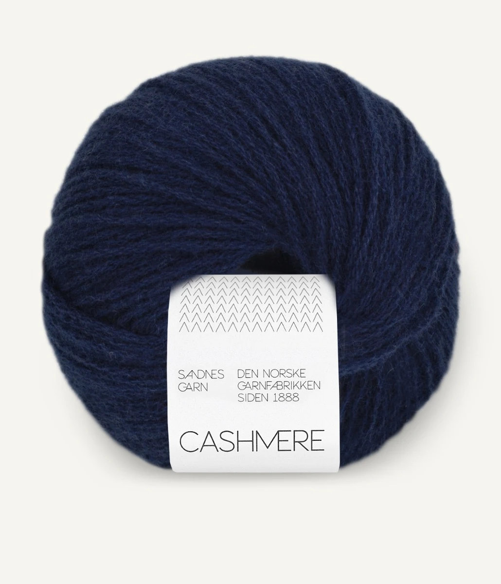 5882 Dark Navy